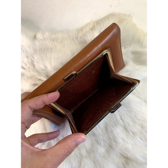 Vintage Givenchy Tan Leather Wallet Tri-fold Bag Clutch - Picture 6 of 14